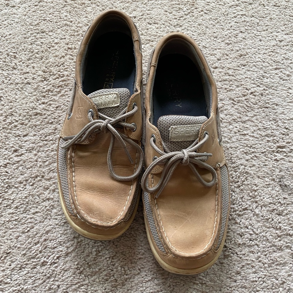 Sperry Boat Shoes 9.5